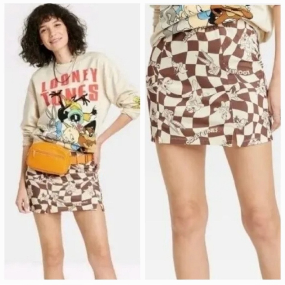 Looney Tunes Graphic Checkered Mini Skirt - NWOT